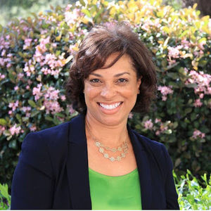 Meet your Posher, Rebekah